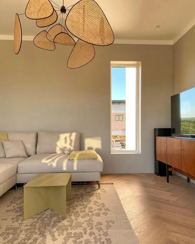 Скандинавский интерьер Farrow and Ball Cornforth White