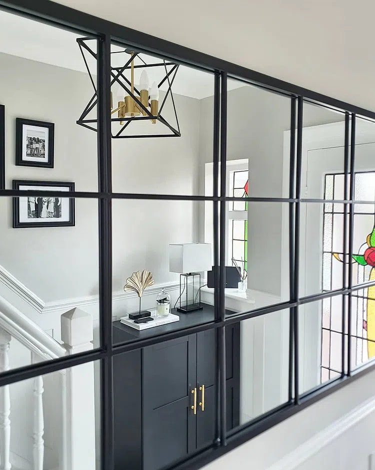 Светло-серый интерьер с цветом стен Farrow and Ball Ammonite