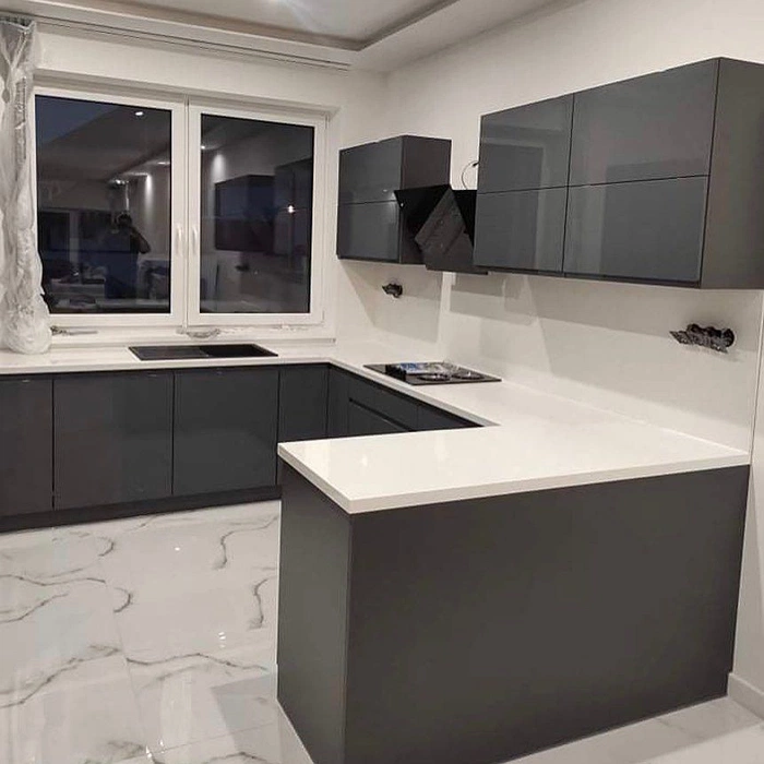 RAL 7012 глянцевая темно-серая кухня