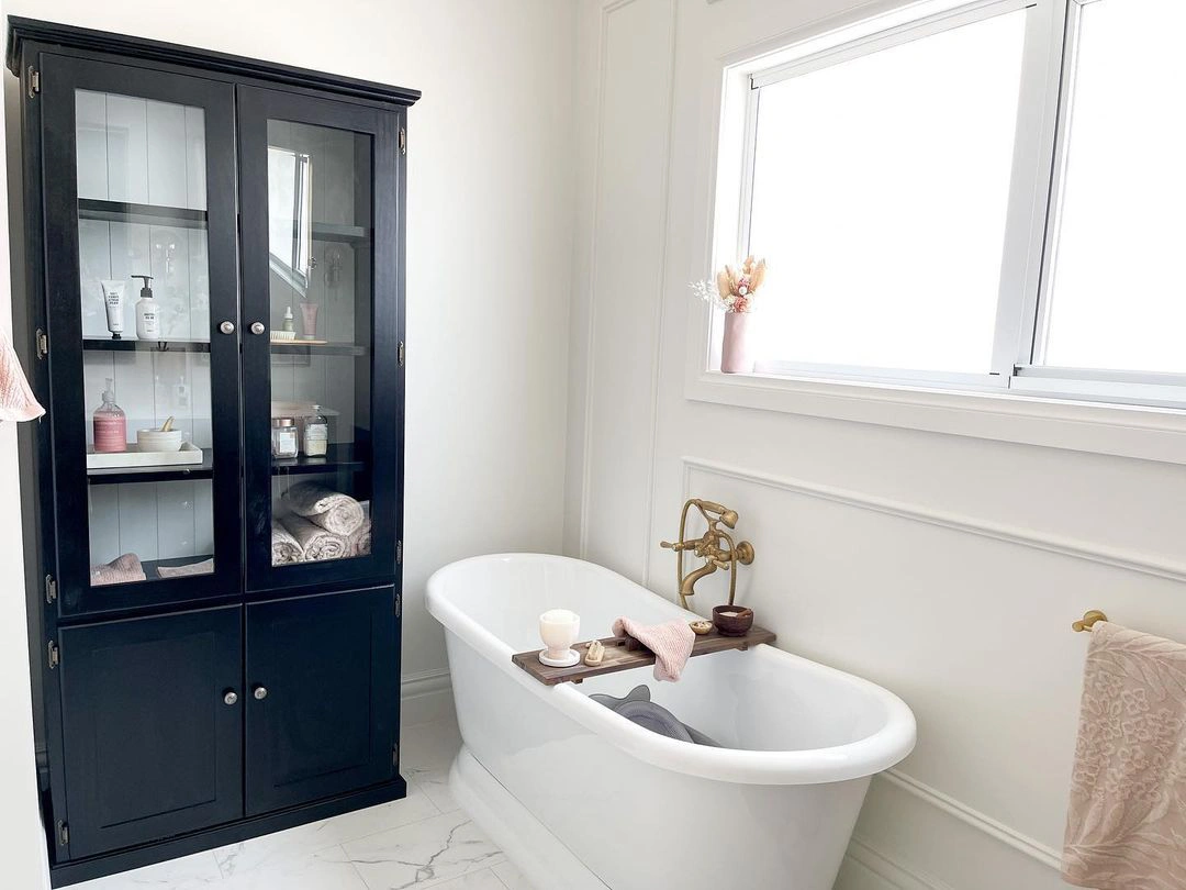 Dulux 50YY 83/029 Natural White в интерьере фото