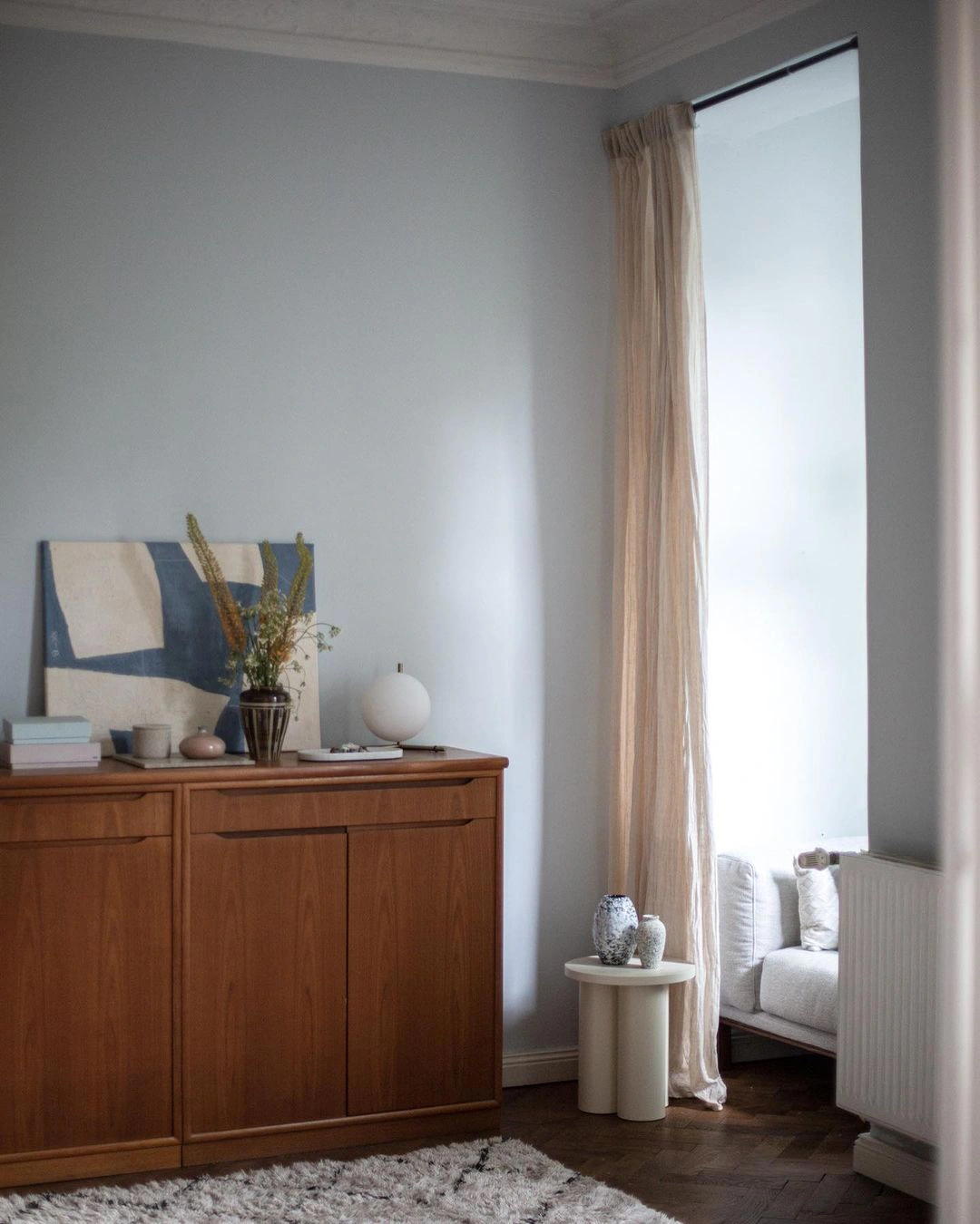 Farrow and Ball 235 Borrowed Light в интерьере фото