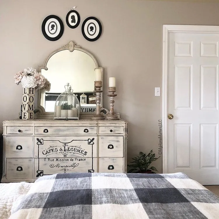 Sherwin Williams SW 7511 Bungalow Beige в интерьере фото