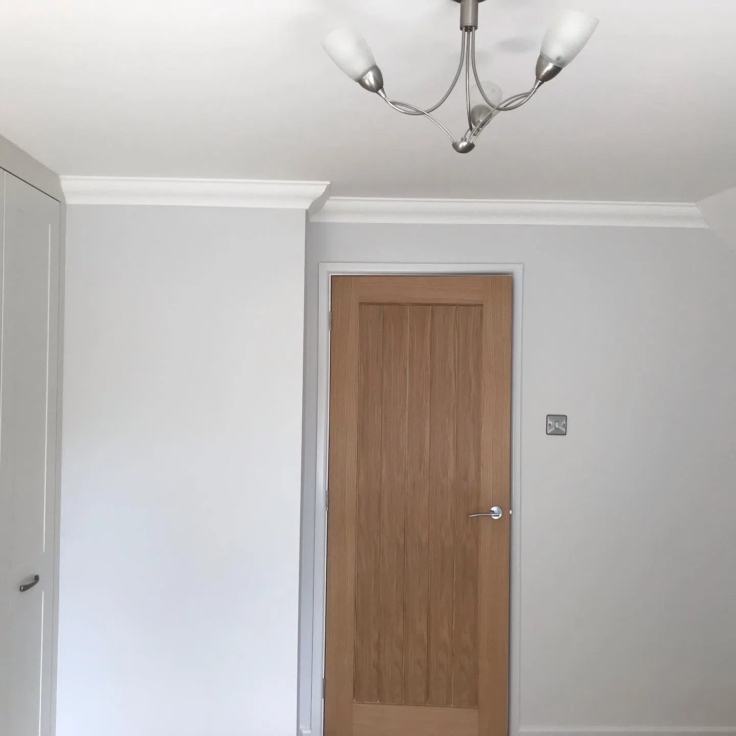 Фото серых стен Little Greene Ceviche