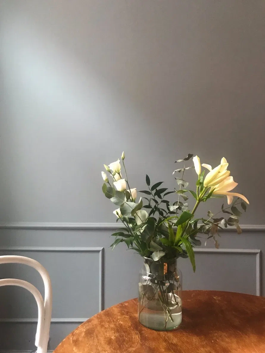 Серые стены L493 в интерьере