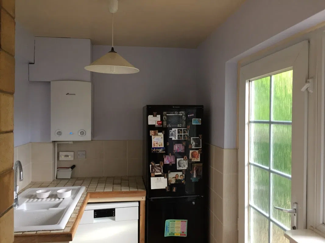 Кухня с голубыми стенами Dulux 29BB 75/065