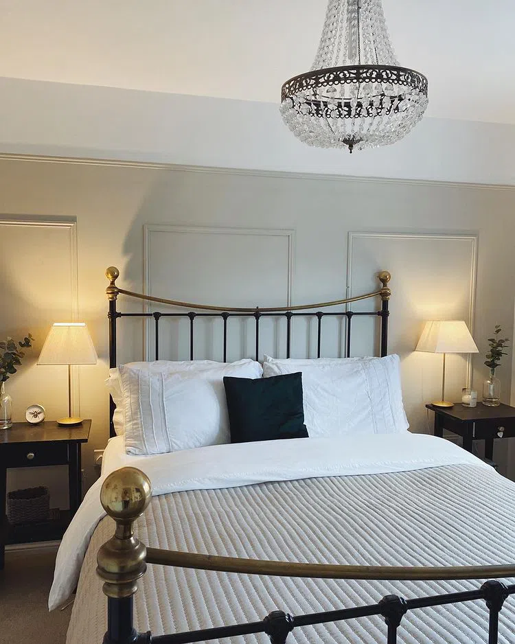 Фото бежевого цвета в интерьере спальной Dulux