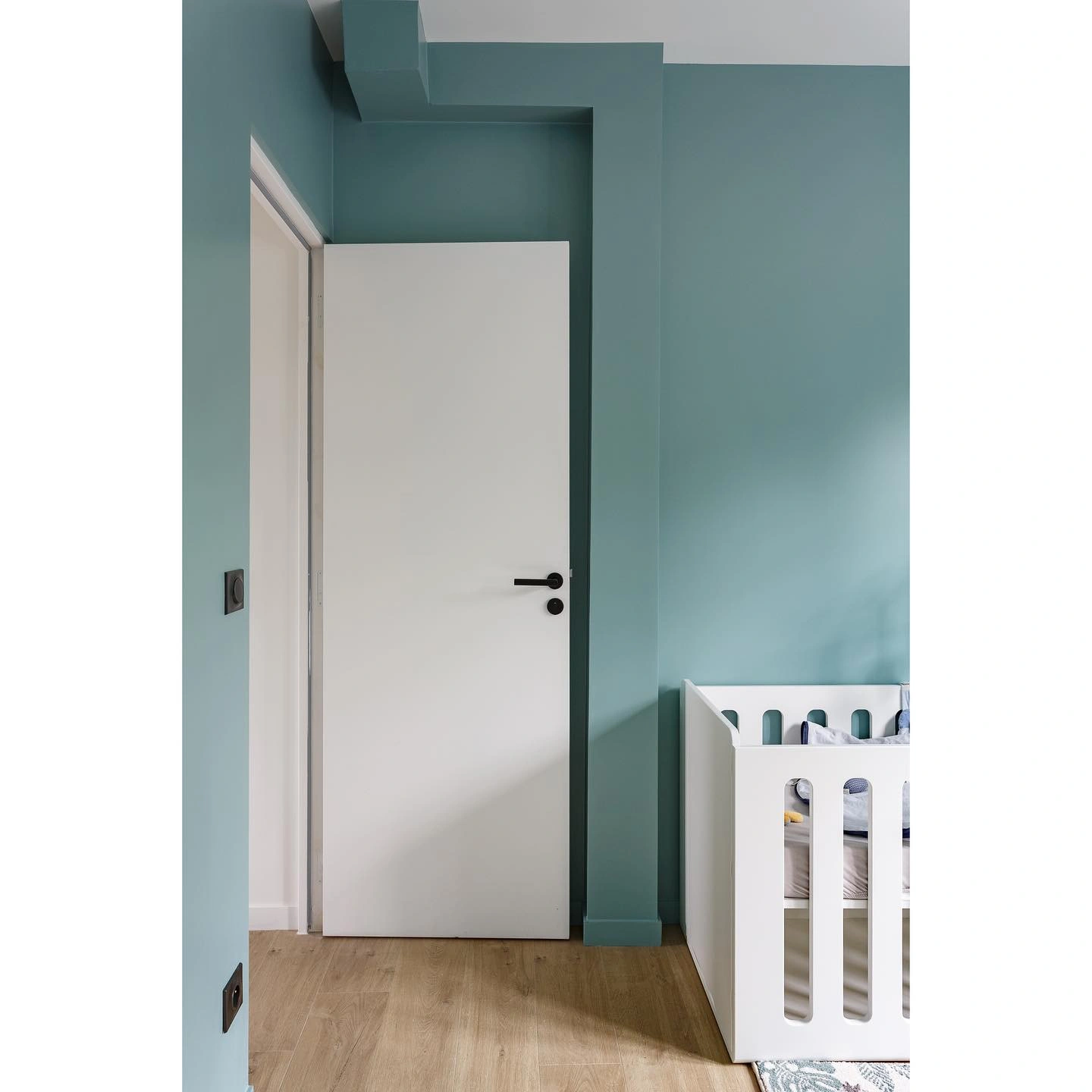 Farrow and Ball 82 Dix Blue в интерьере фото