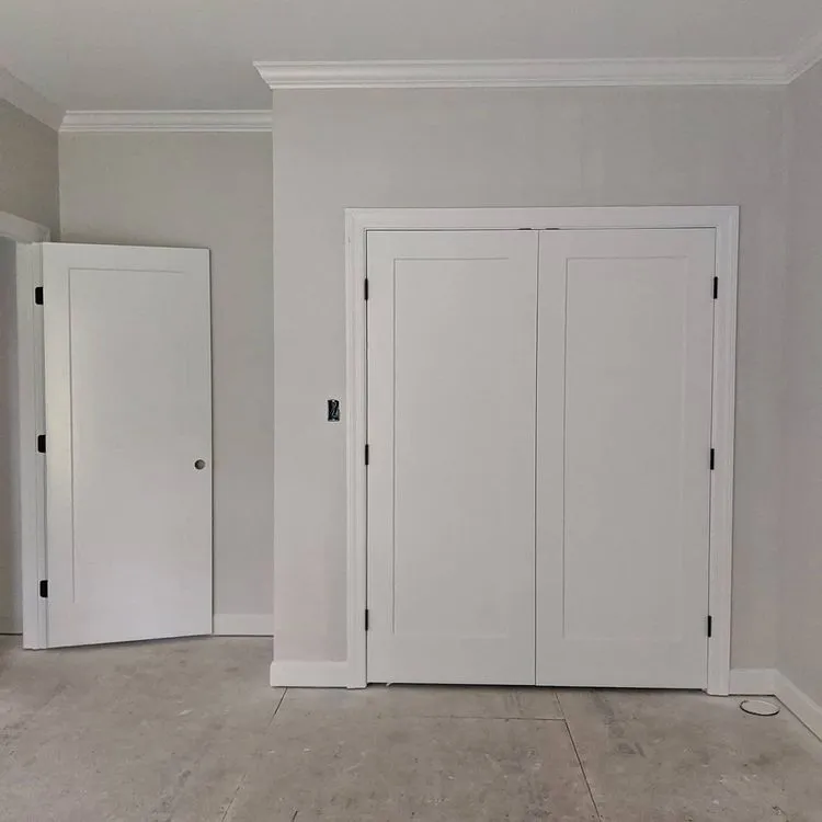 Sherwin Williams SW 9166 Drift of Mist в интерьере фото