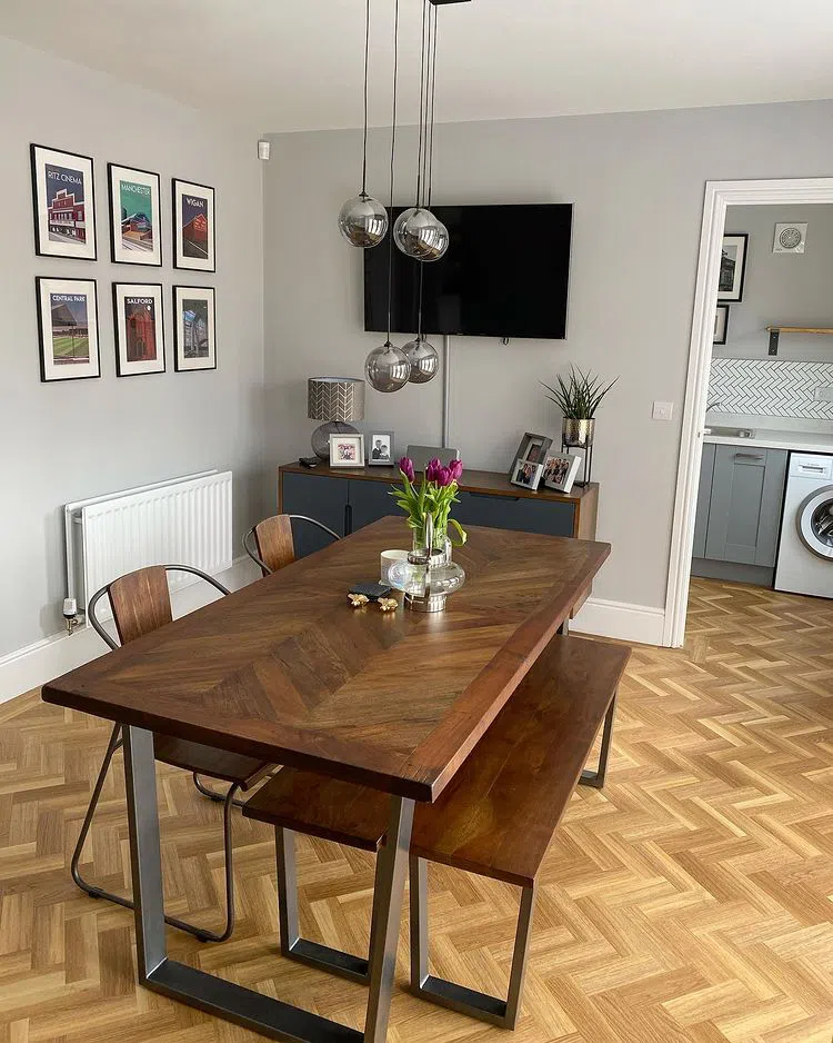 Интерьер с серыми стенами Dulux 300GG 61/010