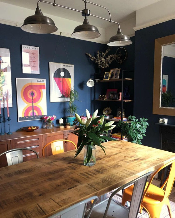 Dulux Signature Blue 30BB 10/112 интерьер в стиле модерн