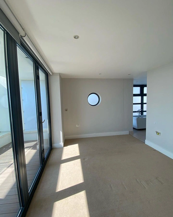 Dulux Khaki Mists 5 30YY 69/048 в интерьере