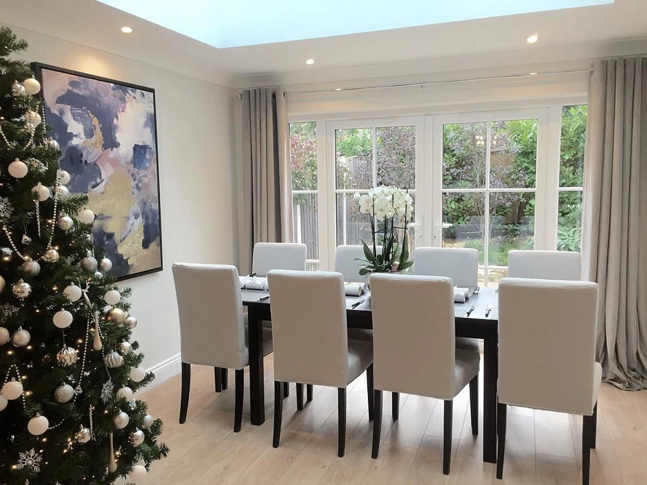 Dulux Khaki Mists 5 светлый интерьер