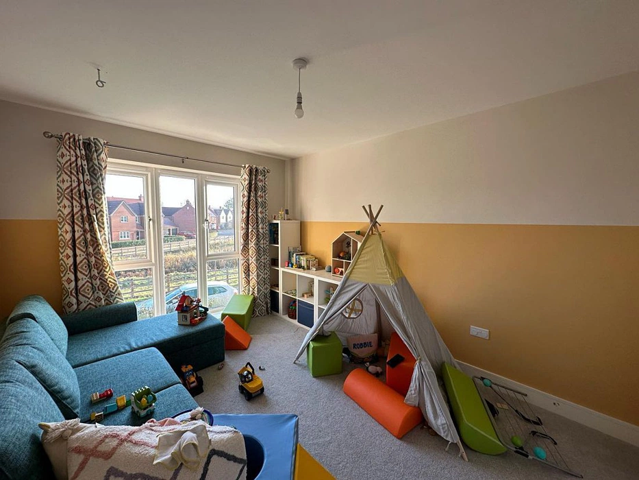 Dulux Labrador Sands 6 в детской