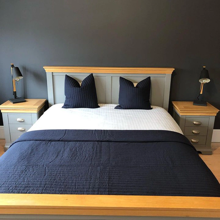 Dulux 30BB 10/019 в спальне