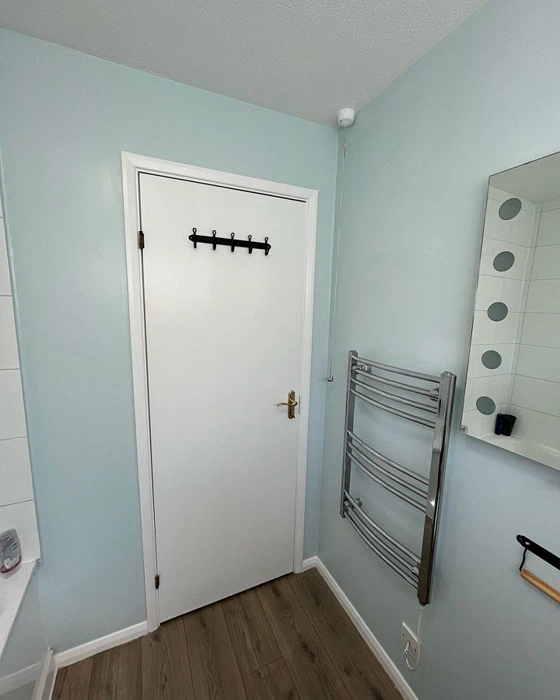 Голубой санузел Dulux Peppermint Candy 10BG 72/057