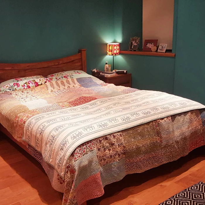 Dulux Proud Peacock 90GG 21/219 спальная