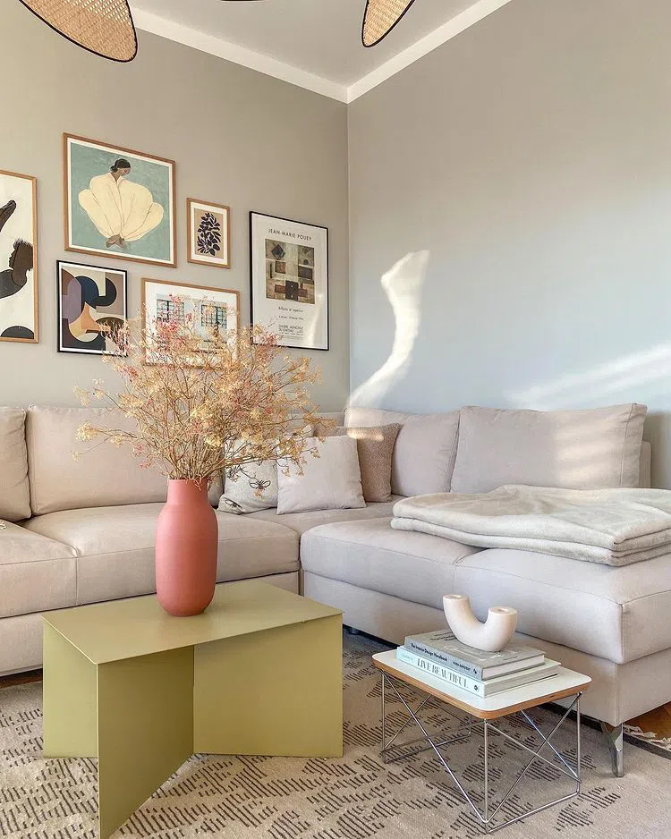 Скандинавский интерьер с цветом Cornworth White 228