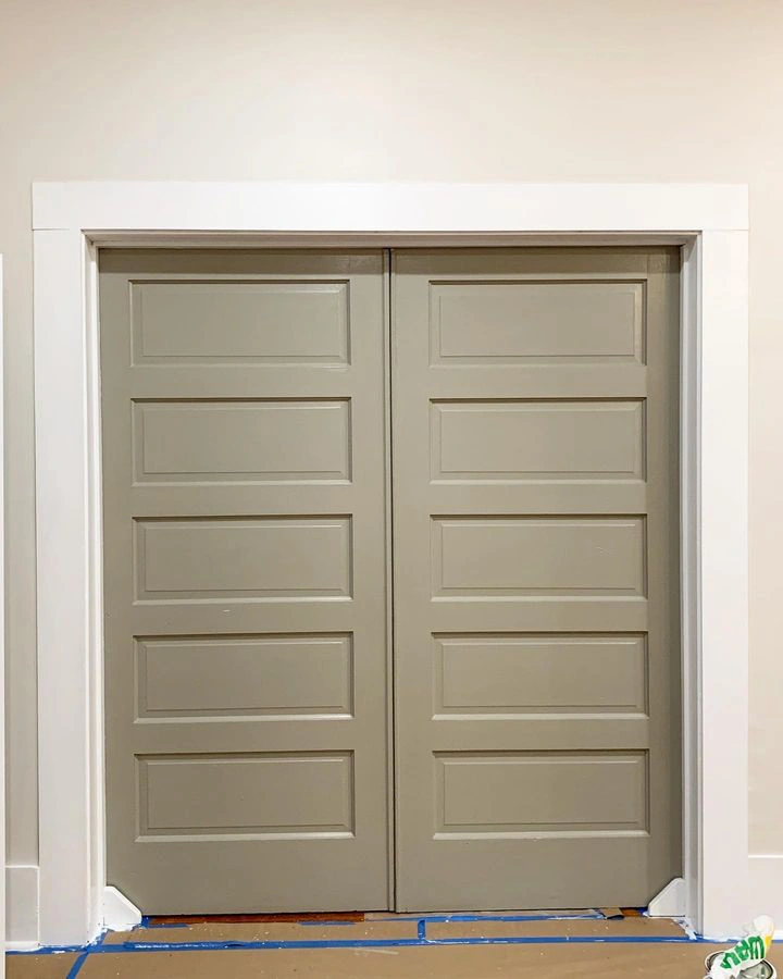 Sherwin Williams SW 7640 Fawn Brindle в интерьере фото