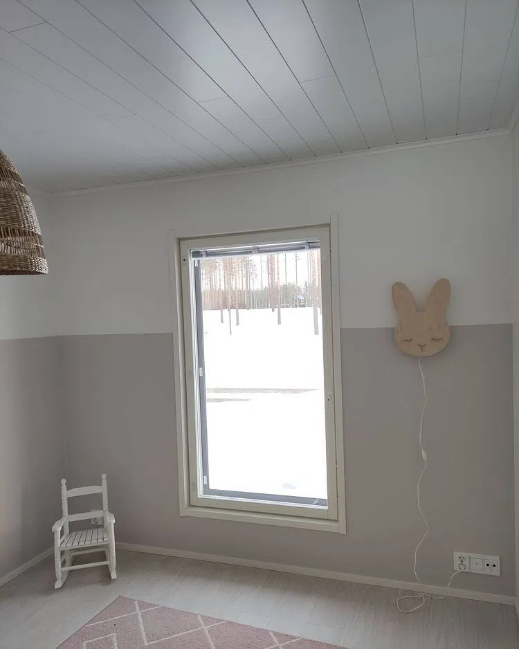 Детская комната окрашенная наполовину розовым G481 Мираж