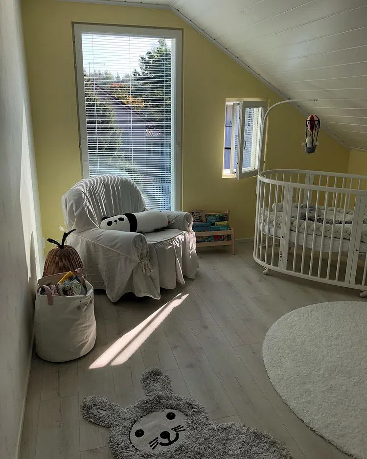 Детская с жёлтыми стенами Лимонад Тиккурила