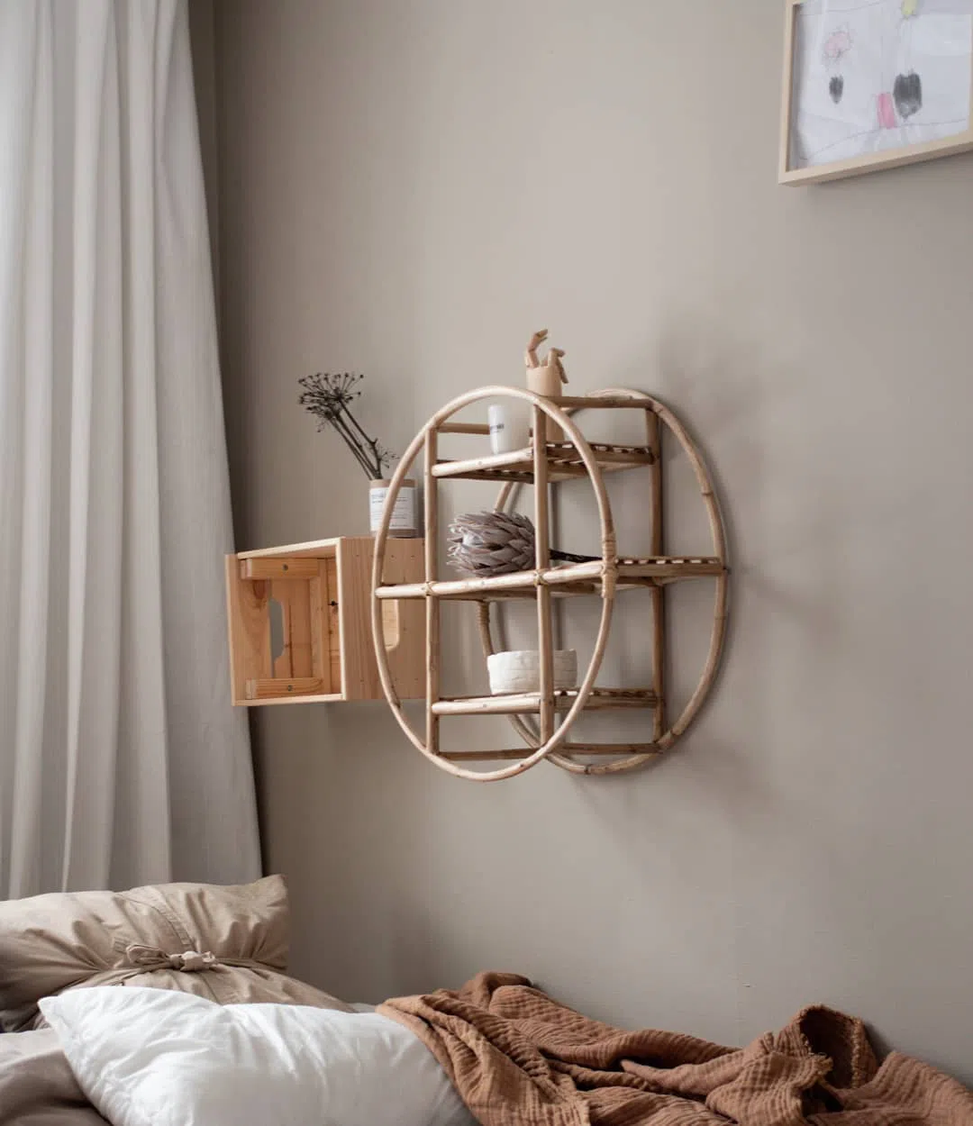 Темно-бежевый оттенок Плавающий лес Тиккурила