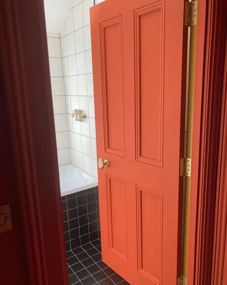 Little Green Heat 24 цвет краски в интерьере