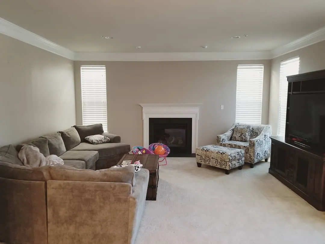 Sherwin Williams SW 7511 Bungalow Beige в интерьере фото