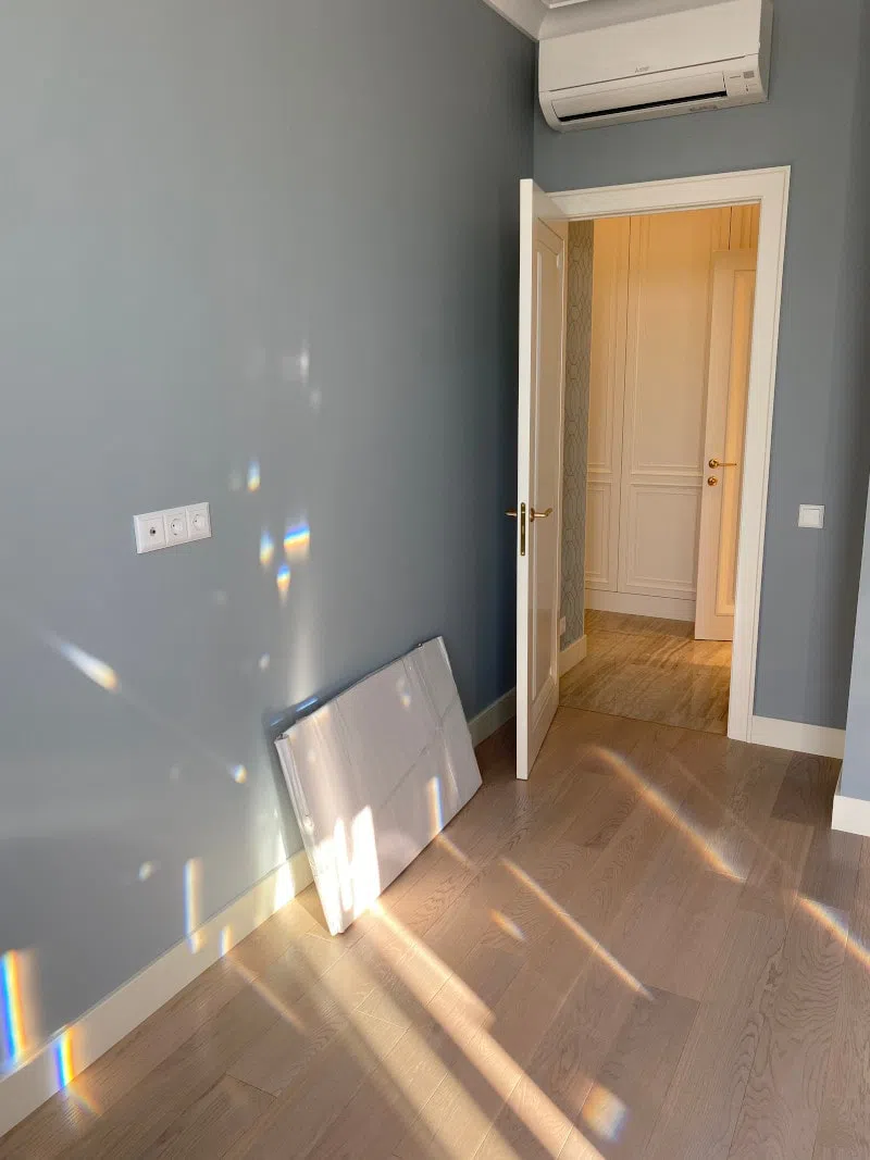 Голубая спальная с оттенком Tikkurila K492