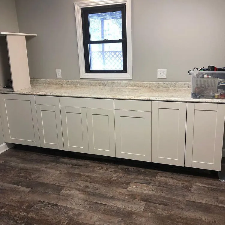 Sherwin Williams SW 0055 Light French Gray в интерьере фото