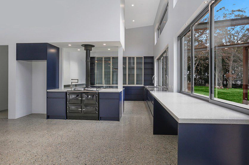 Dulux Oxford Blue цвет кухни