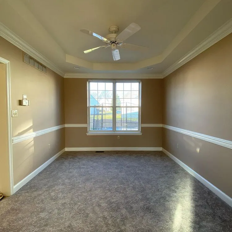 Sherwin Williams SW 6100 Practical Beige в интерьере фото