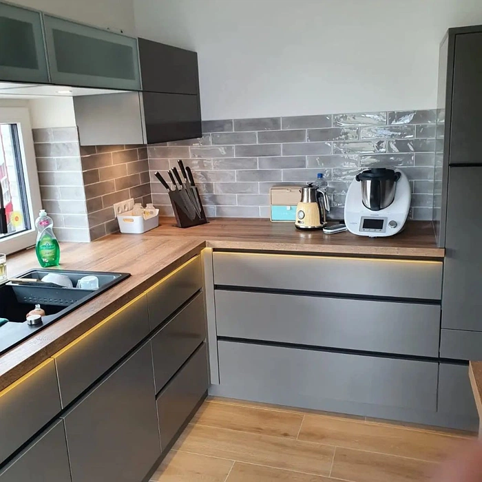 RAL 7039 серо-коричневые фасады