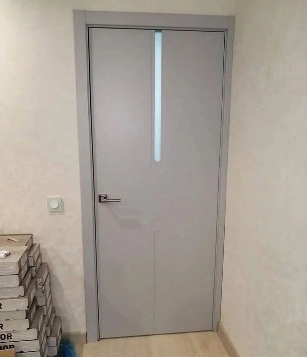 Серые двери RAL 7035