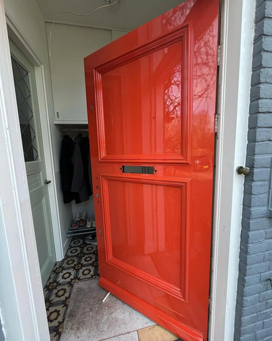 RAL 2001 крашеная дверь