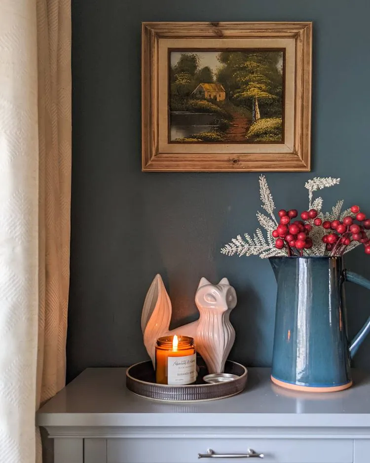 Sherwin Williams SW 6228 Refuge в интерьере фото