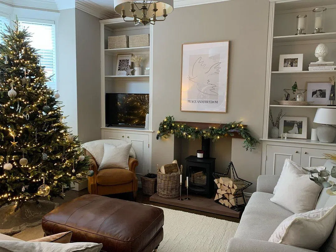 Фото бежевых стен в интерьере Little Greene Rolling Fog