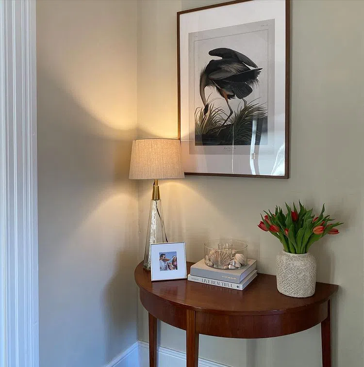 Светлый бежевый цвет Farrow and Ball Shaded White