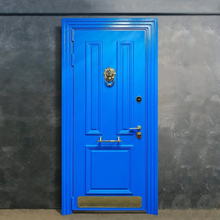 RAL 5015 входная дверь