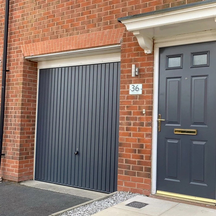 RAL 7015 гаражные ворота