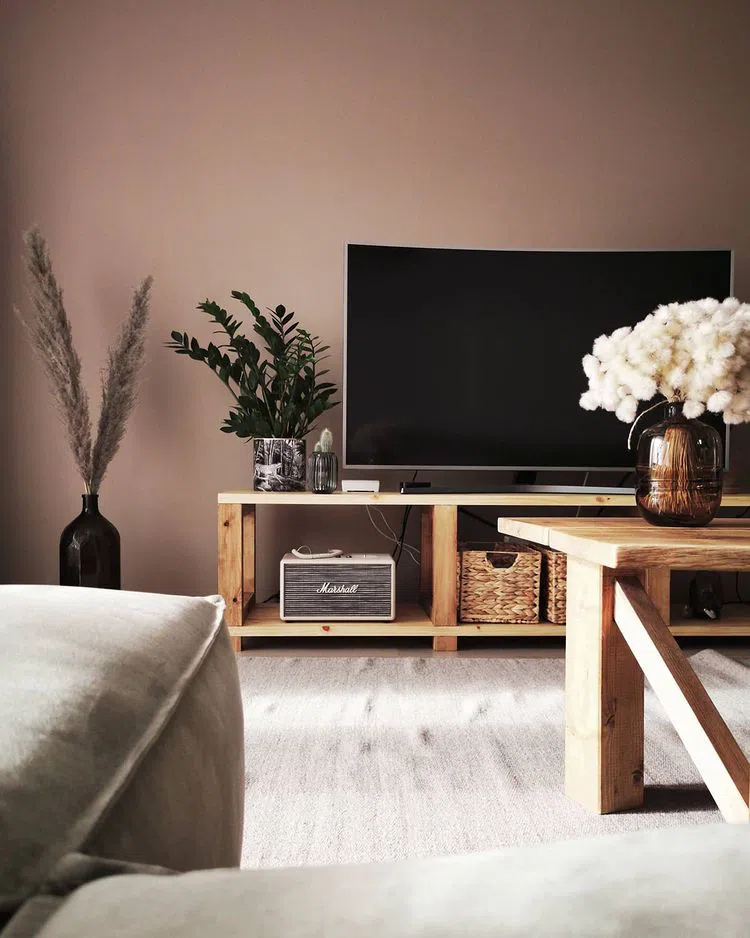 Интерьер гостиной с бледным розовым оттенком K480 Тиккурила