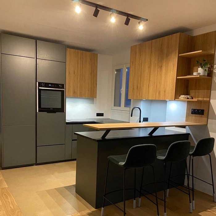 RAL 7010 серые фасады кухни