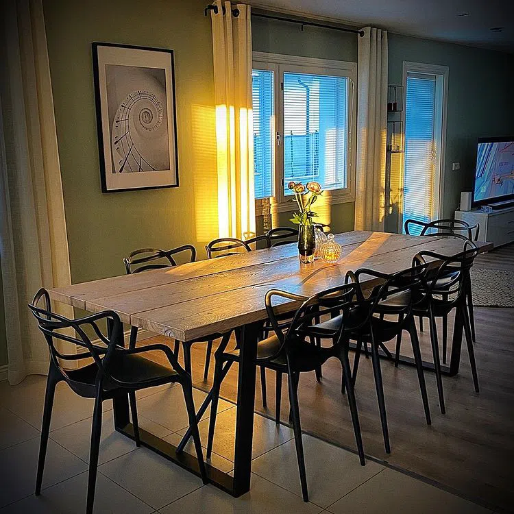 Интерьер с зелеными стенами J446 Фланель