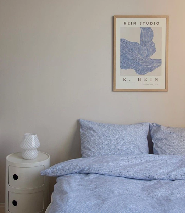 Tikkurila Кашемир X485 в спальной в пастельных тонах