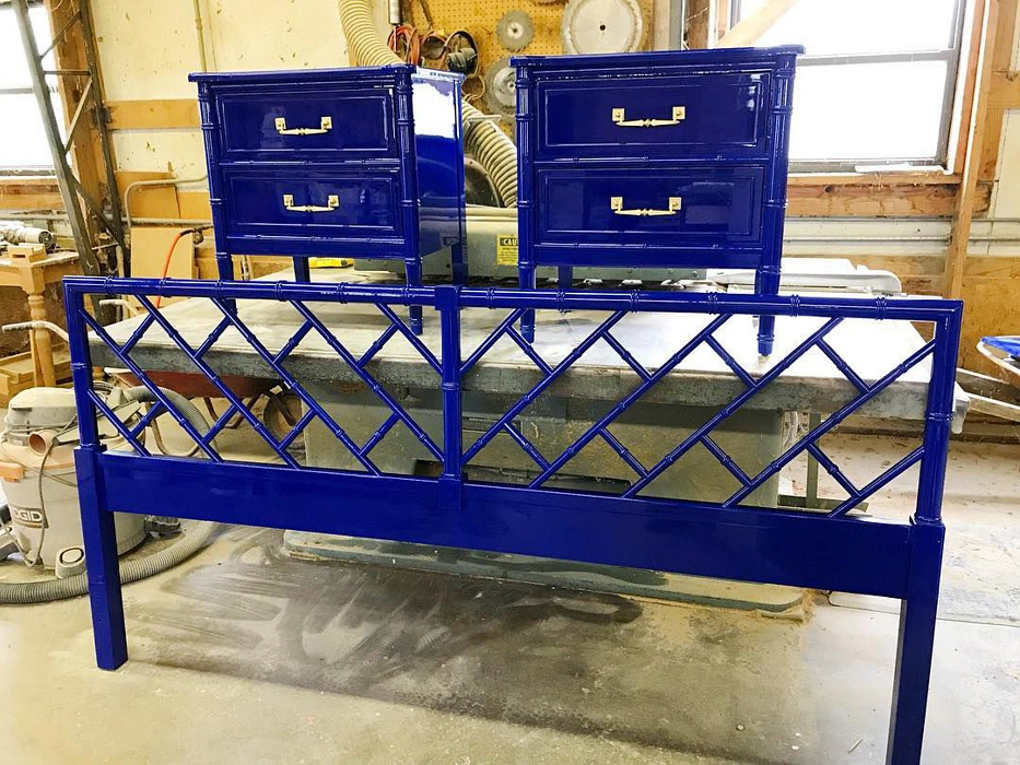 RAL Classic 5002 синие тумбочки