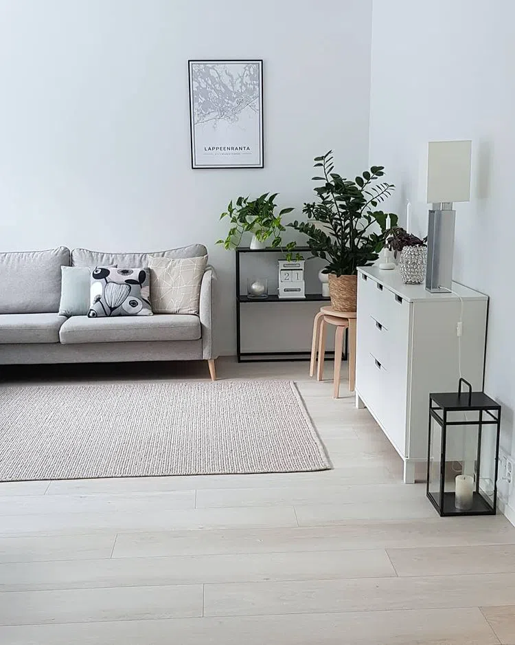 Скандинавский интерьер с белыми стенами Tikkurila V503 Зима