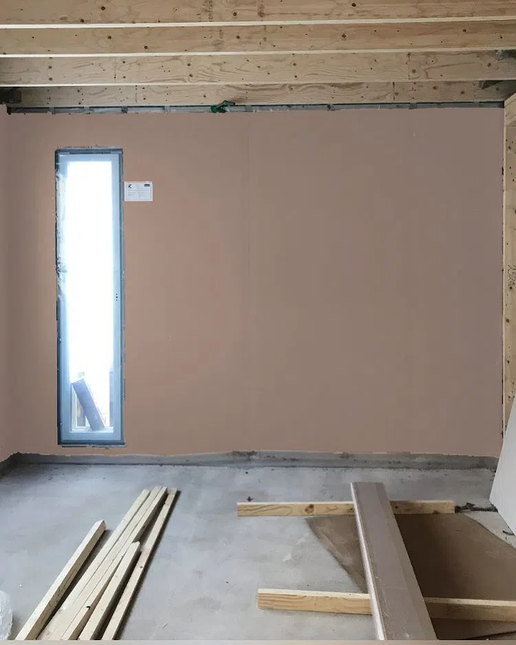 Ремонт с цветом стен Tikkurila K480