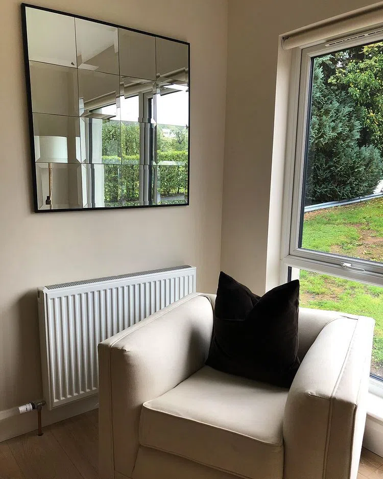 Современный интерьер с краской Skimming Stone