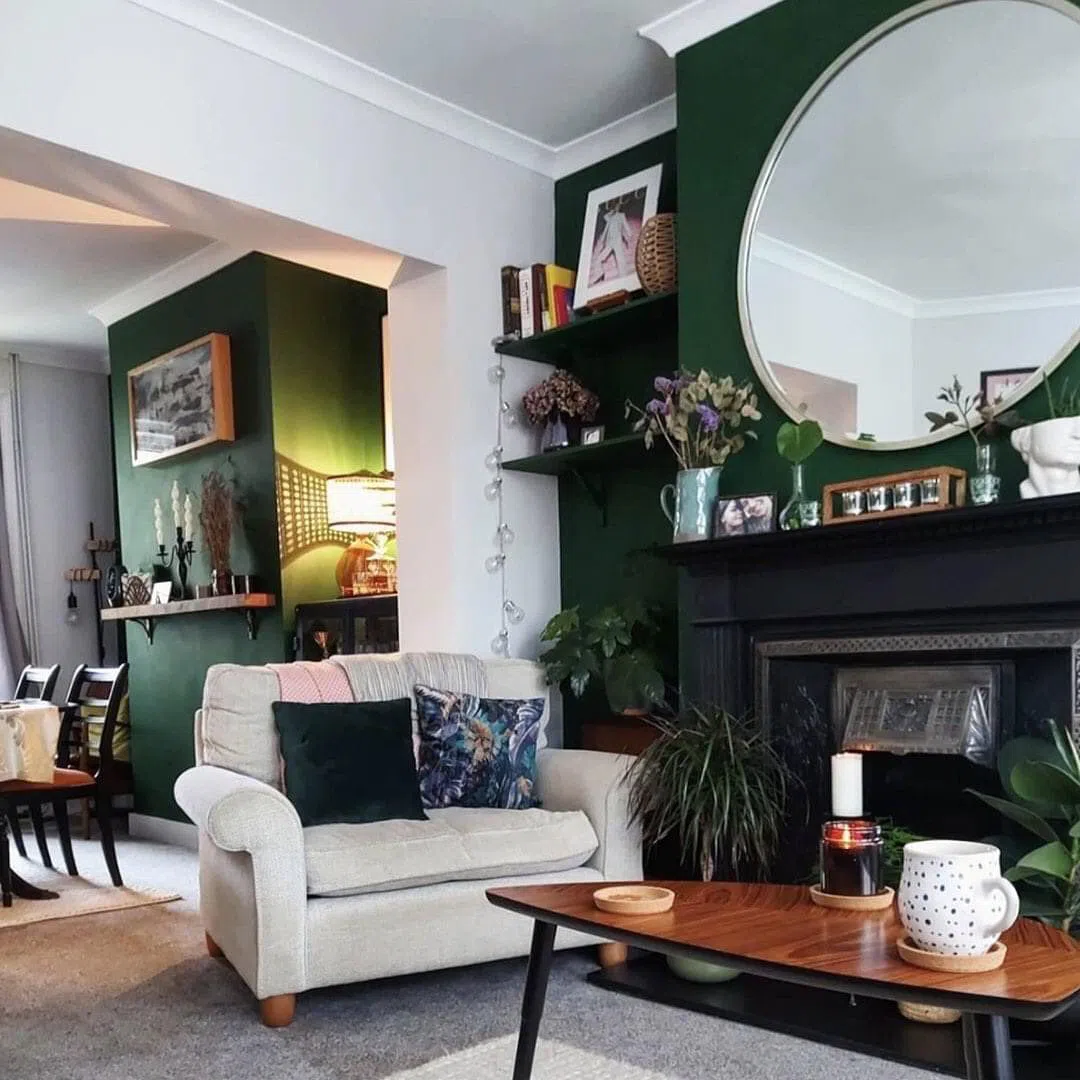 Классика в зеленом интерьере Dulux 90GY 08/187