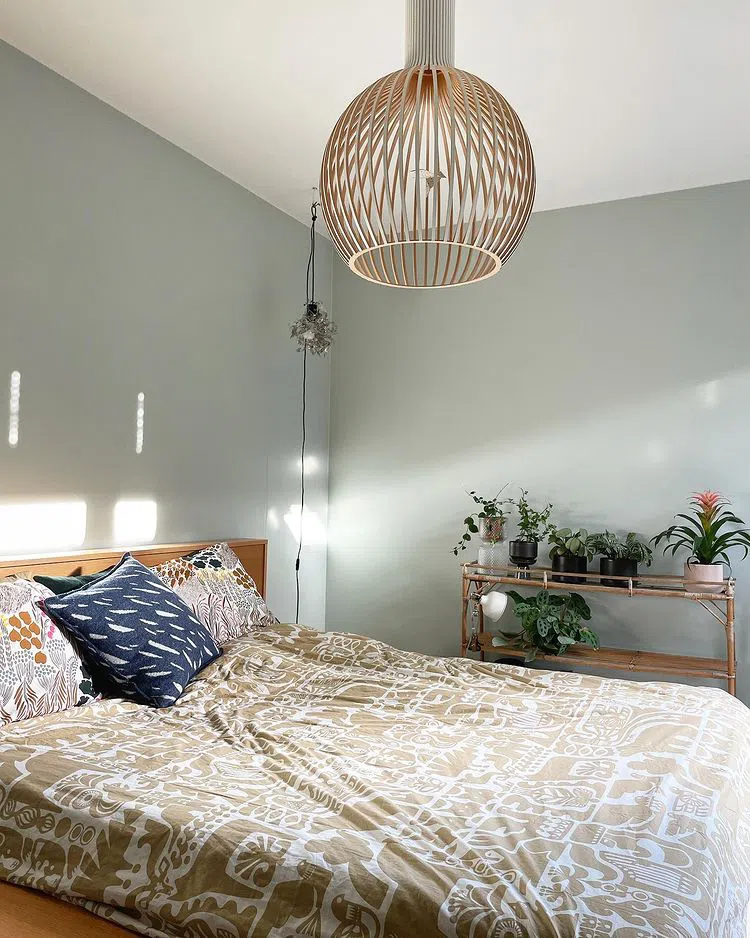 Цвет краски Tikkurila X447 Морской туман фото в интерьере