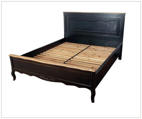 Чёрная кровать из массива двуспальная 160х200